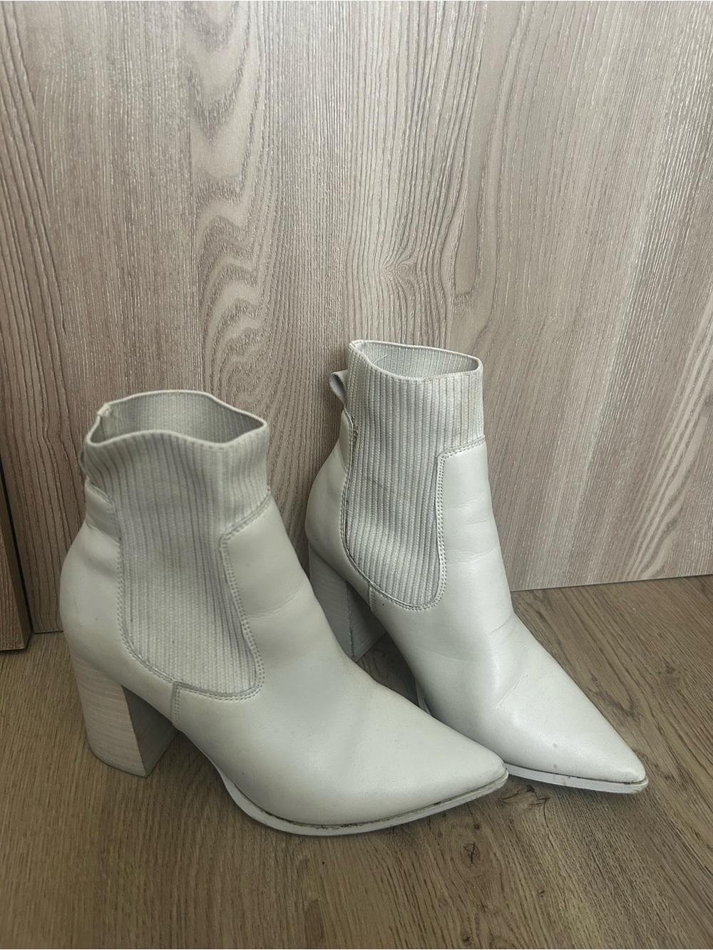 Steve Madden Cream Pointed-Toe Ankle Booties with Block Heel